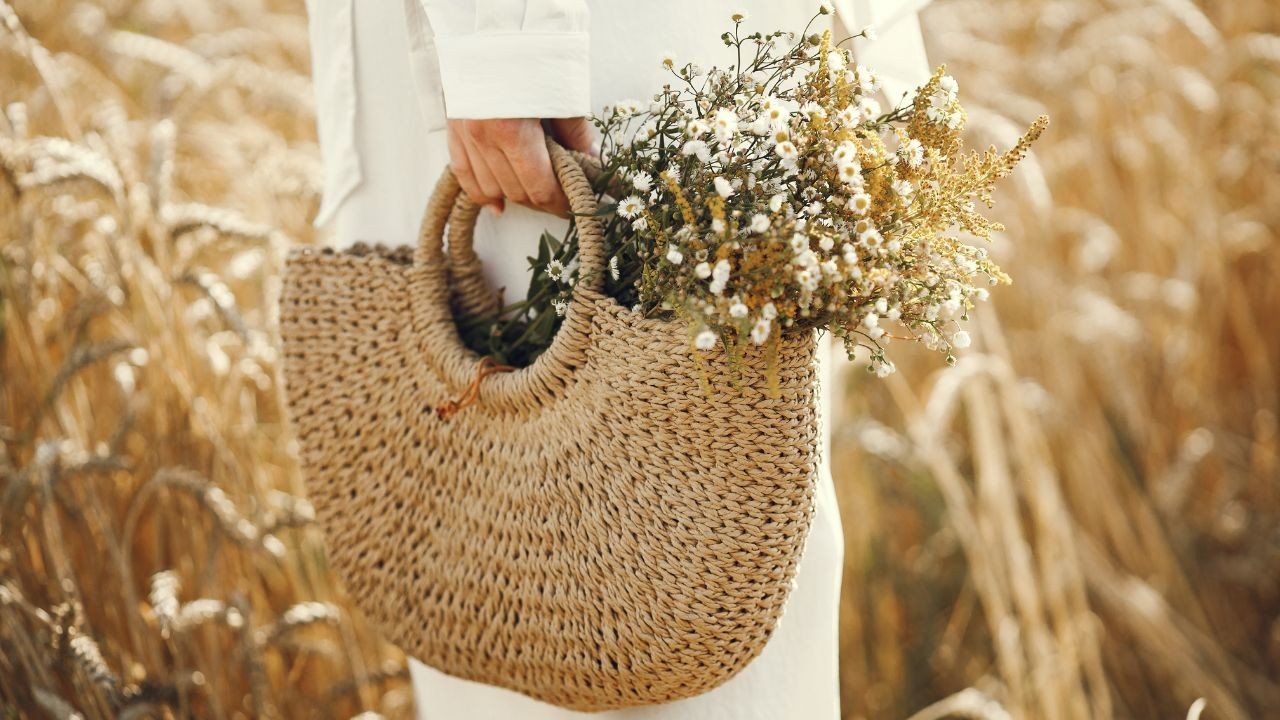 How to Source High-Quality Wholesale Handbags for Retail Business