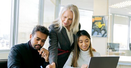 PSX begins week with 181-point loss