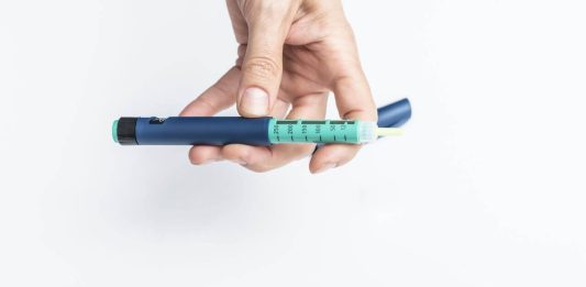 Selection of Paper and Adhesive for Injector Pen Labels Labeling